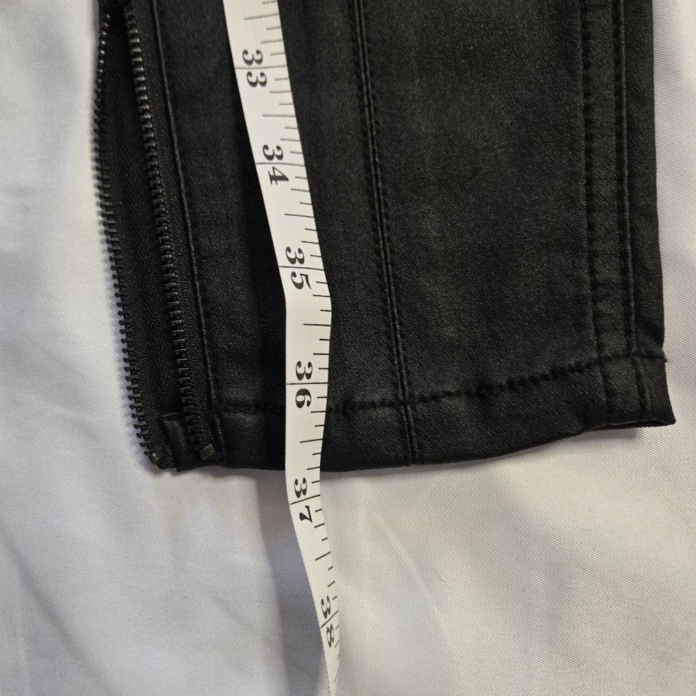 Calvin Klein Women’s Moto Skinny Pants Size 8 – Black Stretch Fit - Picture 5 of 6